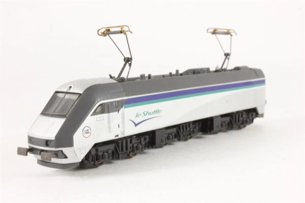 maquete de papel - papercraft - da locomotiva Eurotunnel Class 9