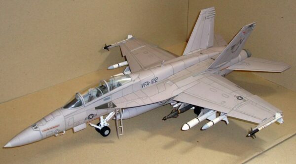 Papercraft / maquete de papel do F/A-18 Hornet