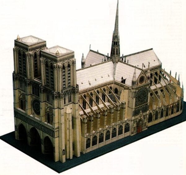 Papercraft / maquete de papel da Igreja Notre Dame