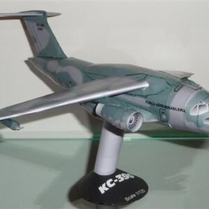 Papercraft / maquete de papel do avião KC390 da Embraer (Embraer C-390 Millennium)