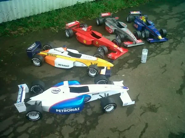 Papercraft / maquete de papel 3D de carros de F1