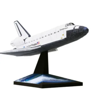 Papercraft / maquete de papel do ônibus espacial Endeavour